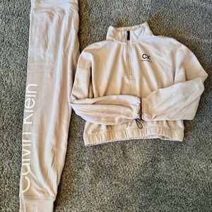 Calvin Klein Performance Set